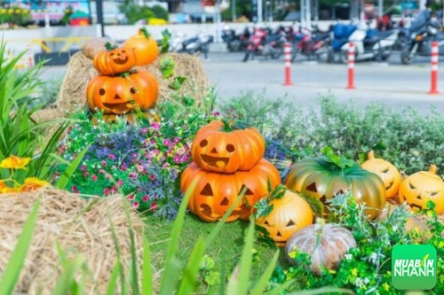 Ánh Sao Trẻ thi công Halloween tại AEON Bình Tân 3